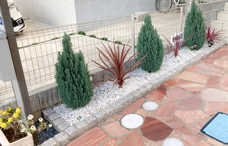 施工事例やポートフォリオをチェックする