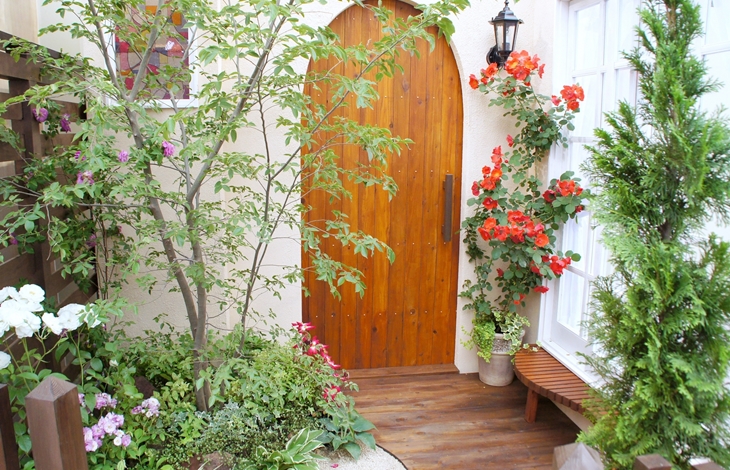 業者の得意分野と実績を確認する